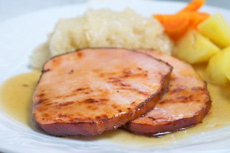Kasseler mit Sauerkraut