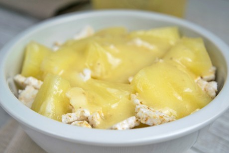 Reiswaffelmüsli mit Ananas