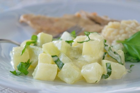 Kohlrabi mit Basilikum
