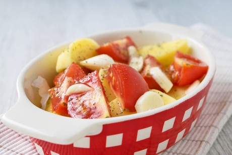 Kartoffeln mit Tomaten