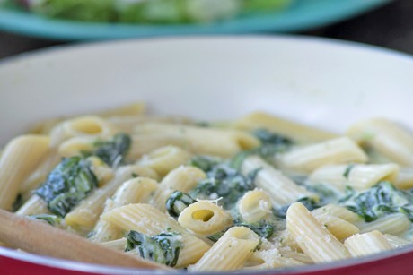 Penne mit Spinatsauce