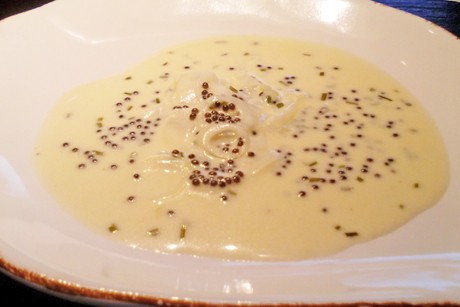 Lauch-Kaviar-Sauce