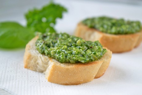 Kräuter-Pesto