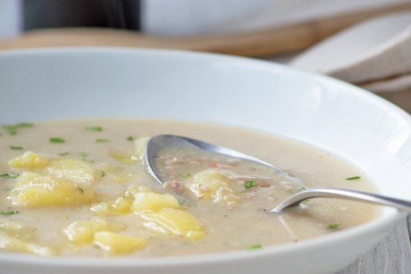 Fleisch-Lauch-Suppe