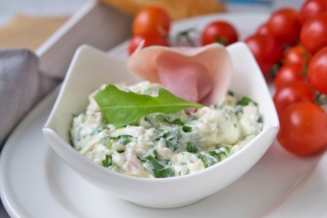 Kräuter-Schinken-Creme