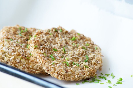 Sellerielaibchen mit Haferflockenpanier