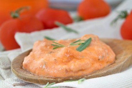 Tomaten-Rosmarin-Dip