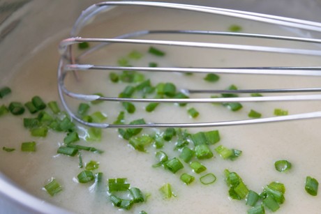 Eingebrannte Schnittlauch-Sauce