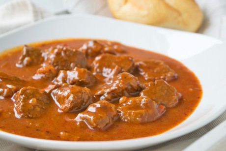 Gulasch ohne Tomatenmark
