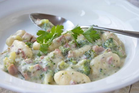 Lachs-Brokkoli-Gnocchi