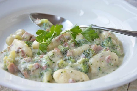 Lachs-Brokkoli-Gnocchi