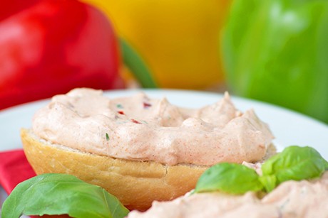 Speck-Topfen-Dip