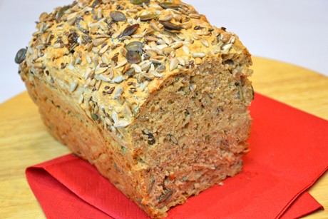Selbstgemachtes Dinkel-Vollkornbrot