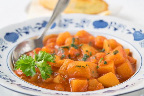Veganes Gulasch