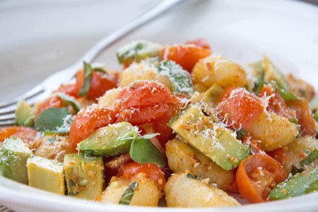 Vegetarische Basilikum-Gnocchi