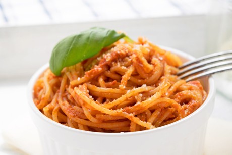 Tomaten-Pesto mit Oregano
