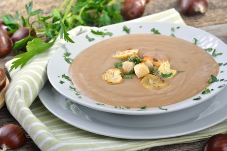 Maronicremesuppe