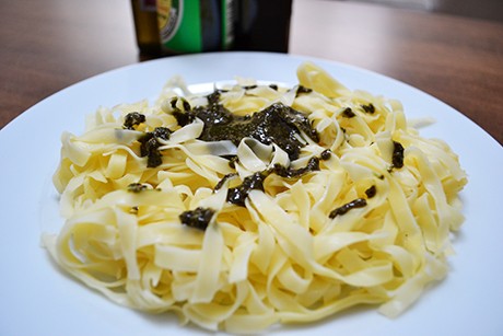 Nudeln mit Kürbiskernpesto
