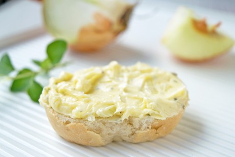 Zwiebelbutter
