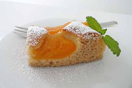Marillenkuchen mit Vollkornmehl