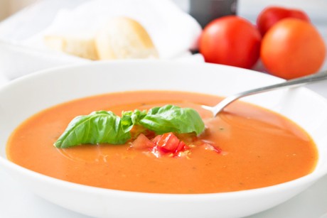 Tomatensuppe mit Ingwer