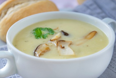 Kräuterseitlingsuppe vegan