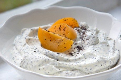 Ananas-Mohn-Creme