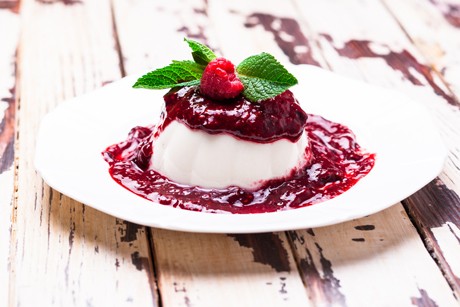 Panna Cotta mit Himbeersauce