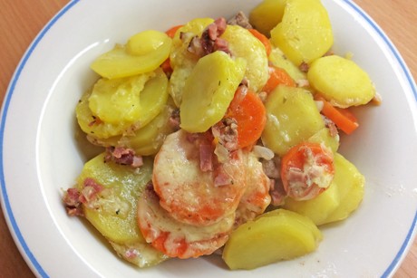 Karotten-Rindfleisch-Auflauf