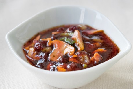 Eierschwammerl-Preiselbeersauce