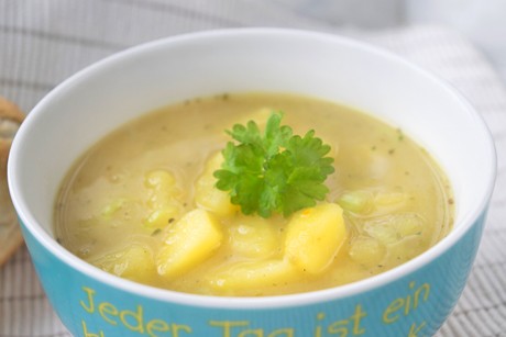 Lauchsuppe mit Erdäpfel