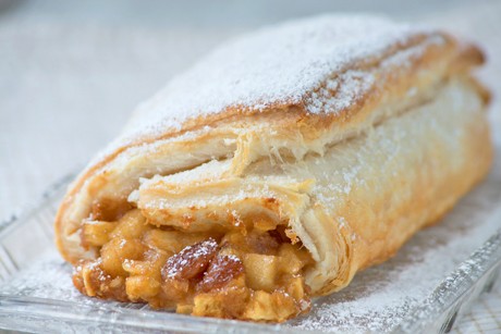 Strudel mit Blätterteig