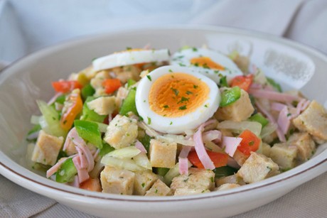 Semmelknödelsalat
