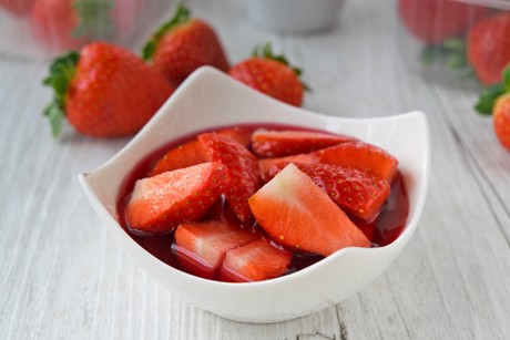 Rotwein-Erdbeeren
