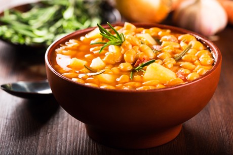Bohnensuppe mit Würstel