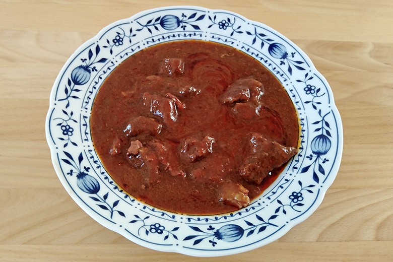Pörkölt Grundrezept