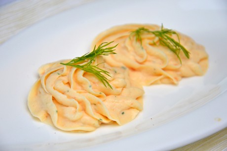 Dill-Lachsaufstrich