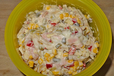Nudelsalat nach Teufelsart