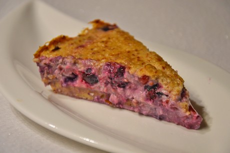 Topfenauflauf mit Früchten