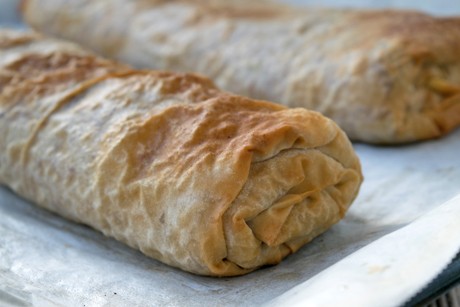 Omas Weintraubenstrudel