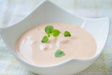 Cocktailsauce mit Sauerrahm