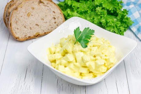 Eiersalat mit Mayonnaise