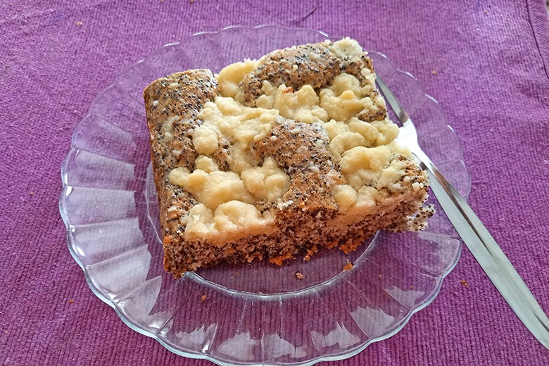 Mohnkuchen mit Streusel
