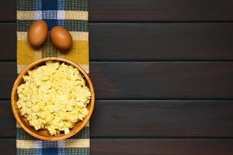 Eiersalat mit Mayonnaise