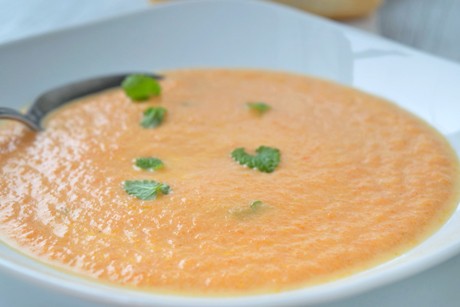 Süßkartoffelsuppe mit Kürbis