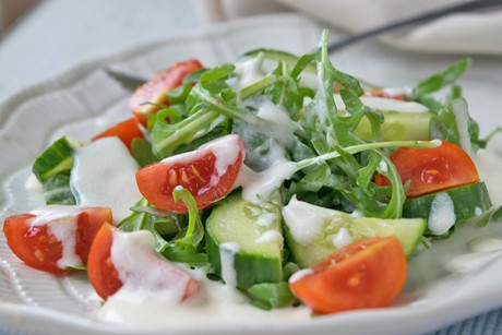 Salat mit Ricotta