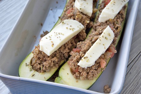Gefüllte Zucchini