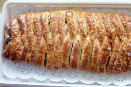 Mohnkuchen aus Topfenteig
