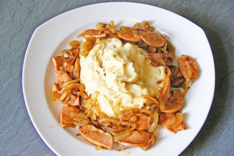 Fleischwurst-Gyros mit Kartoffelpüree