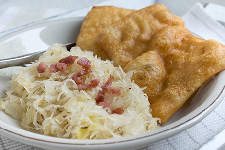 Plattl mit Kraut